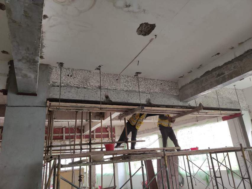 瓷砖脱落若何建复