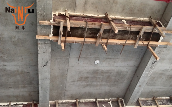 给背水面防水处置施工时确当苦衷项！