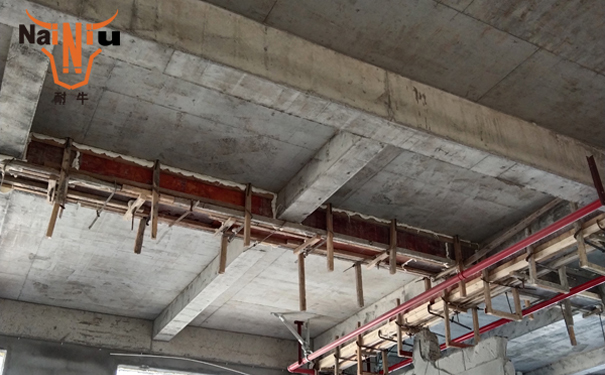 听说防水涂料越稠越好？w66利来通知你真相（上）