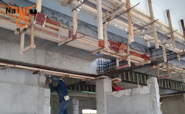 灌浆料：施工时能增长水泥吗？