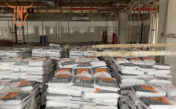 w66利来支座灌浆料养护时应预防强日光照